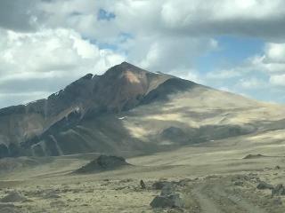 Mountain with no buildings or people around. 